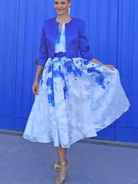 Voor de (dag) gasten van een bruiloft. Suitkledij.